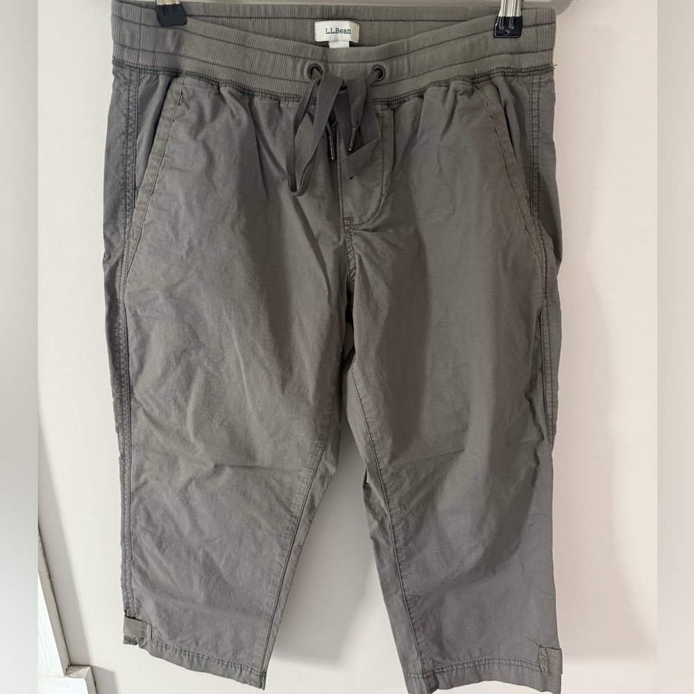 L.L Bean Olive Cropped Pants